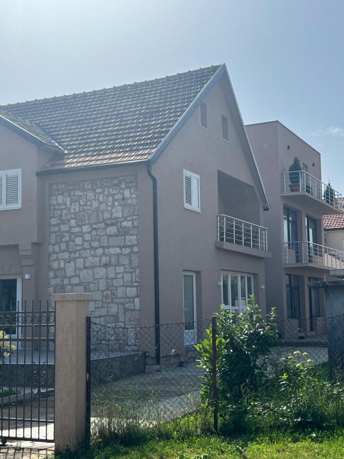 Apartman Scepanovic Nikšić エクステリア 写真